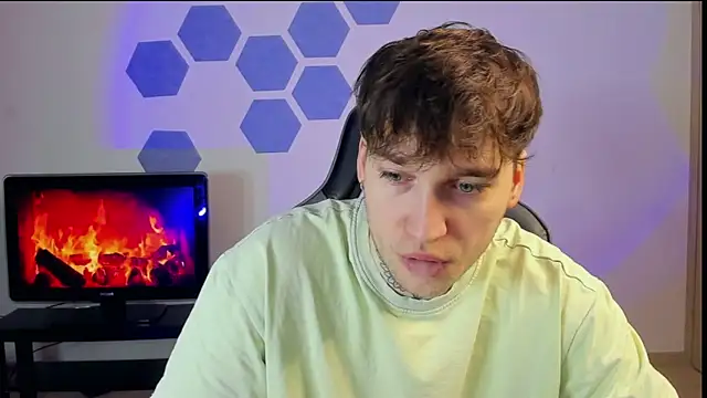 Chris Tyson online show from 02/01/25, 08:58