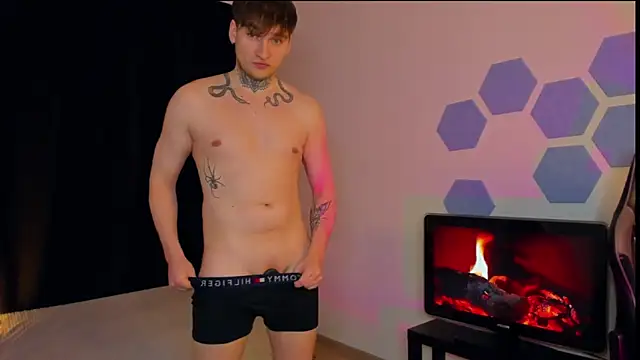 Chris Tyson online show from 02/05/25, 11:50