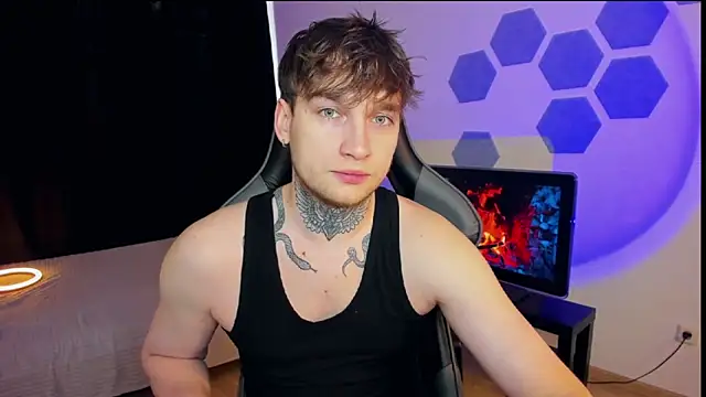 Chris Tyson online show from 02/13/25, 07:56