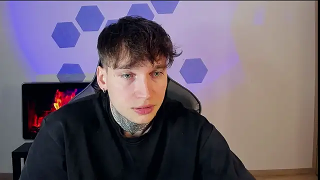 Chris Tyson online show from 03/06/25, 01:16