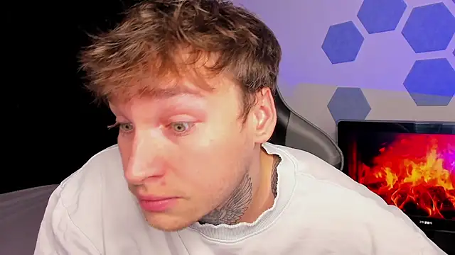 Chris Tyson online show from 10/06/25, 10:12