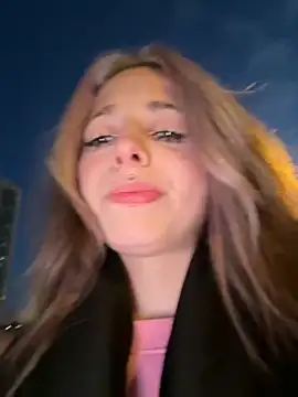 LoraaDoll online show from 12/05/25, 01:52