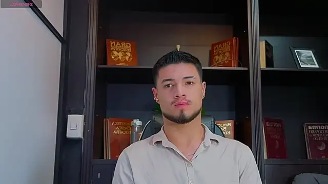 EdwardRoss  online show from 09/23/25, 08:34