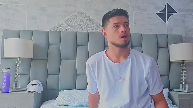 EdwardRoss  online show from 09/27/25, 05:07