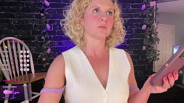 AmberJade AmJ online show from 03/13/25, 12:05