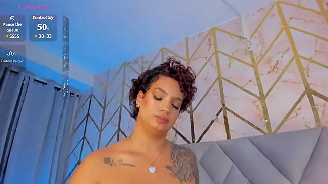 Snapshot of Arianabromw chatting on 12/07/24, 10:17 Arianabromw online show from 12/07/24, 10:17