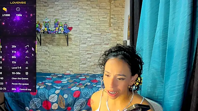 kaiagerbes3 online show from 10/08/25, 10:51