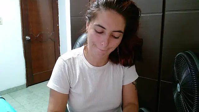 Kate lorens9 online show from 01/09/25, 11:24