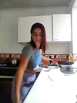 Kate lorens9 online show from 01/17/25, 07:05