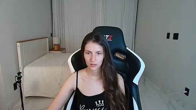 upssnowy online show from 06/20/26, 03:09