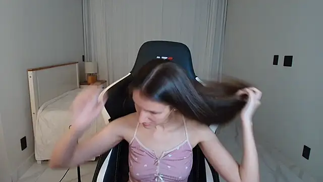 upssnowy online show from 07/05/26, 10:28