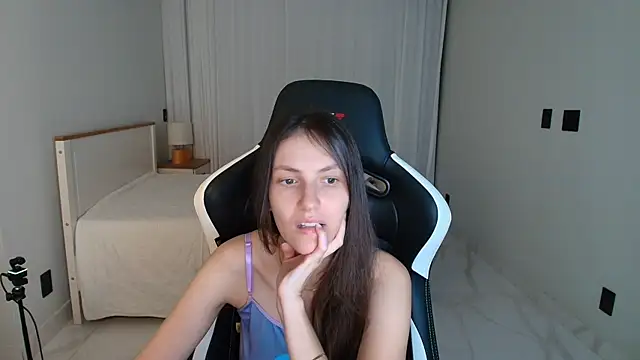 upssnowy online show from 07/08/26, 01:32