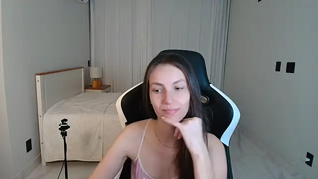 upssnowy online show from 07/15/26, 01:11
