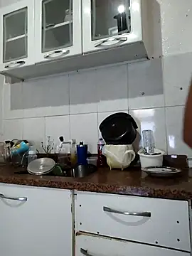 Julia Pretinha online show from 02/23/25, 07:38