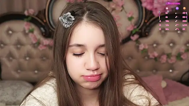 AmiLewis online show from 03/27/26, 01:11