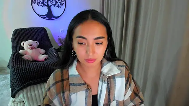 worldofkim online show from 09/16/25, 09:05