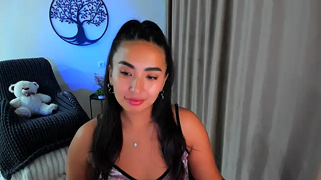 worldofkim online show from 09/24/25, 07:50