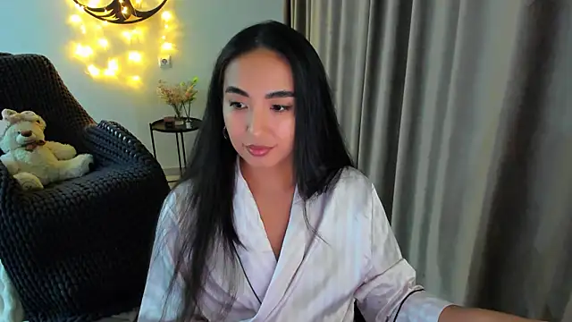 Snapshot of worldofkim chatting on 01/31/26, 07:11 worldofkim online show from 01/31/26, 07:11