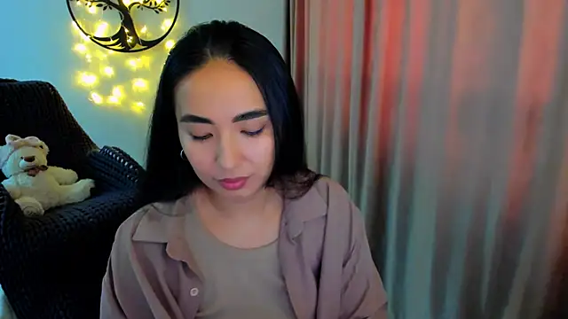 Snapshot of worldofkim chatting on 02/07/26, 09:46 worldofkim online show from 02/07/26, 09:46