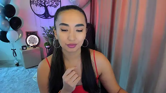 Snapshot of worldofkim chatting on 03/13/26, 07:48 worldofkim online show from 03/13/26, 07:48