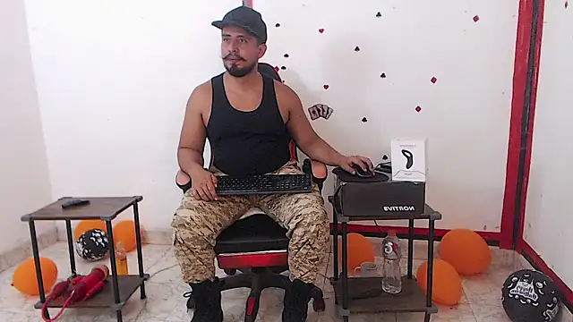 KalethBigDick online show from 11/04/25, 02:43