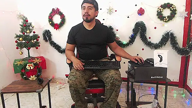 KalethBigDick online show from 11/22/25, 01:54