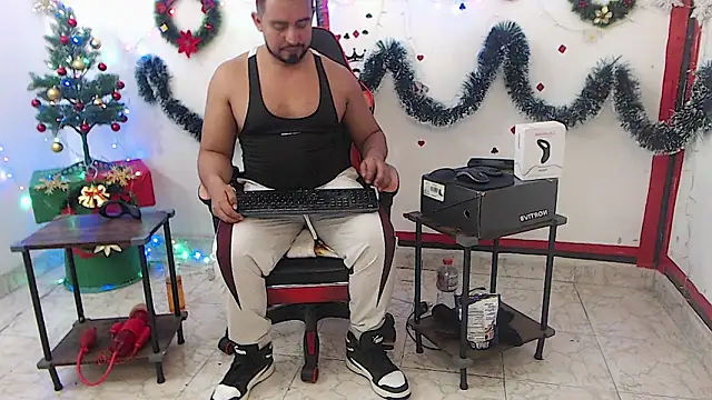 KalethBigDick online show from 11/30/25, 05:22