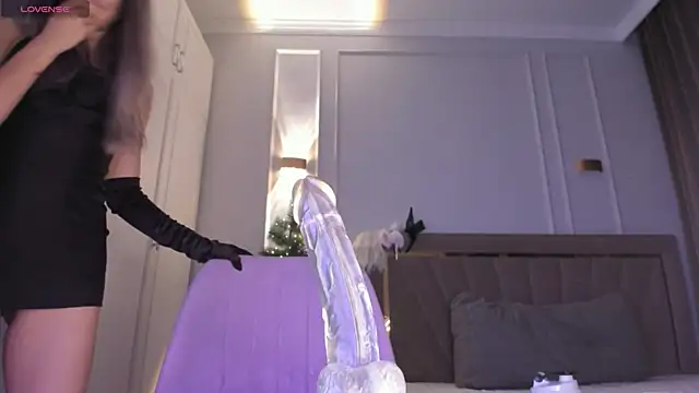 Snapshot of heemia chatting on 01/02/25, 02:57 heemia online show from 01/02/25, 02:57