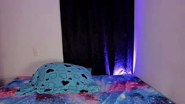 AmyStevenss online show from 11/29/25, 05:32