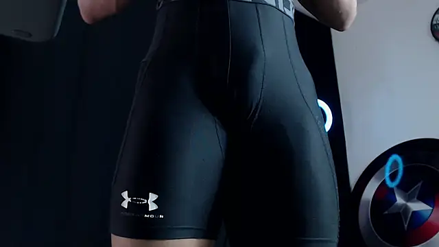 Antonywebb94 online show from 03/17/25, 06:00