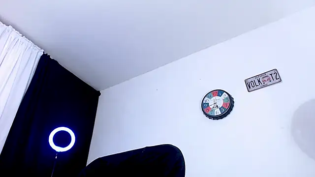 Antonywebb94 online show from 04/14/26, 02:50