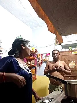 priyadarshiPRIYASEXCPL223 online show from 04/27/26, 01:20