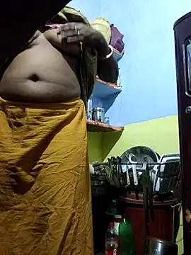 priyadarshiPRIYASEXCPL223 online show from 05/13/26, 01:08