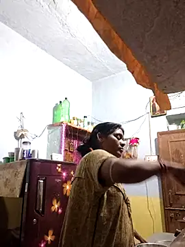priyadarshiPRIYASEXCPL223 online show from 05/21/26, 02:35