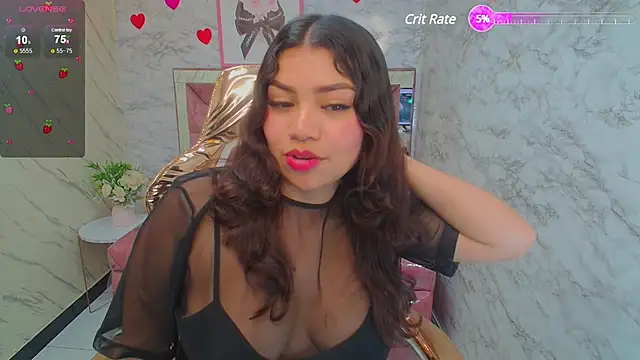 Snapshot of _mila_sweet_v chatting on 02/25/25, 04:21 mila sweet v online show from 02/25/25, 04:21