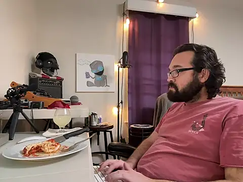 Seraph De La Luna online show from 12/31/24, 05:33