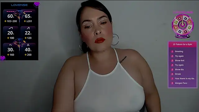 Snapshot of Miss_Agatha chatting on 12/14/24, 02:45 Miss Agatha online show from 12/14/24, 02:45