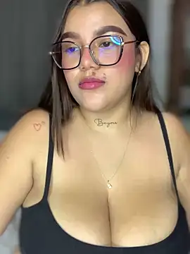 Michellesexxy online show from 01/07/25, 05:33