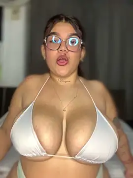 Michellesexxy online show from 01/08/25, 02:57