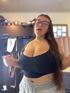 Michellesexxy online show from 10/01/25, 09:21