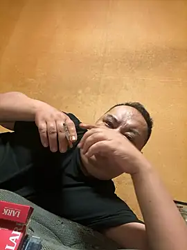 punk0805 online show from 10/09/25, 07:23