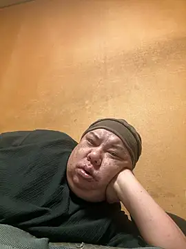 punk0805 online show from 10/29/25, 07:15