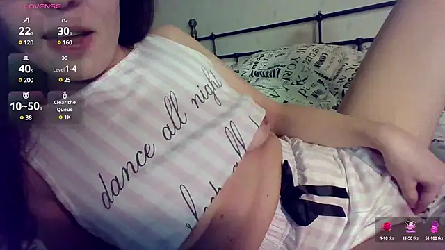 Athena play online show from 03/11/25, 09:37