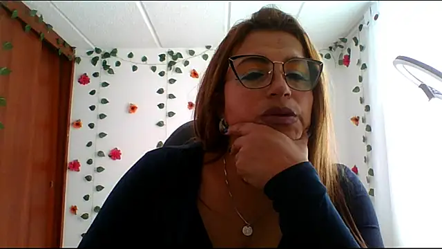 RossanaLionheart online show from 03/21/25, 07:24