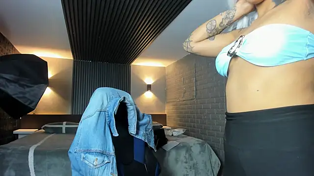 Snapshot of magic_marg chatting on 10/31/25, 08:54 magic marg online show from 10/31/25, 08:54