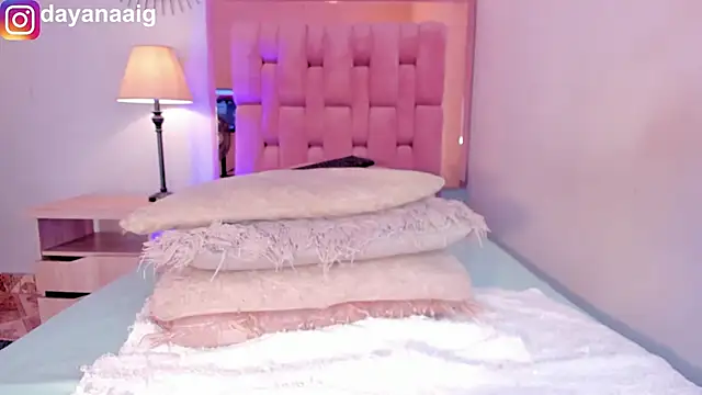 Voluptupus-girl online show from 10/04/25, 03:43