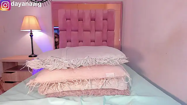 Voluptupus-girl online show from 10/21/25, 01:23