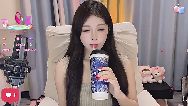 7-Love online show from 04/12/26, 01:27