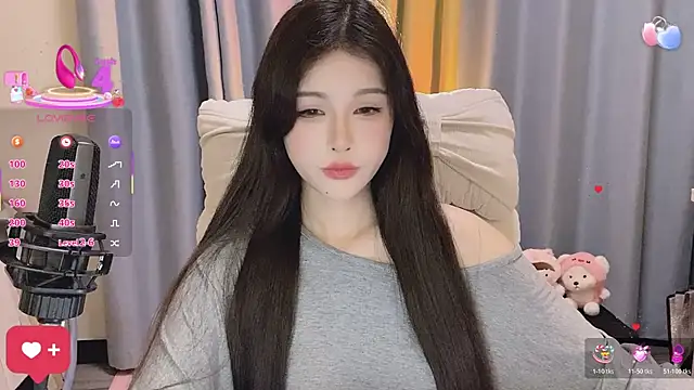 7-Love online show from 04/15/26, 01:29