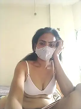 Snapshot of sunita6009 chatting on 06/08/26, 10:15 sunita6009 online show from 06/08/26, 10:15